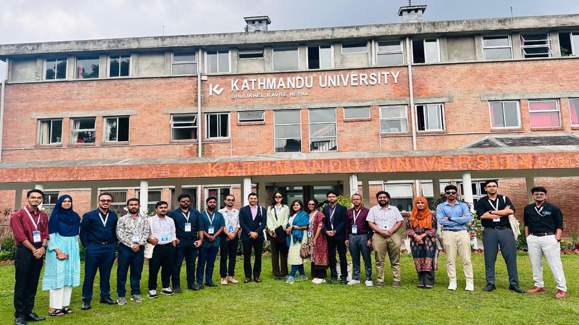 গবেষণার ভাণ্ডার সমৃদ্ধ করতে ১৯ উদ্যমী তরুণের নেপাল ভ্রমণ