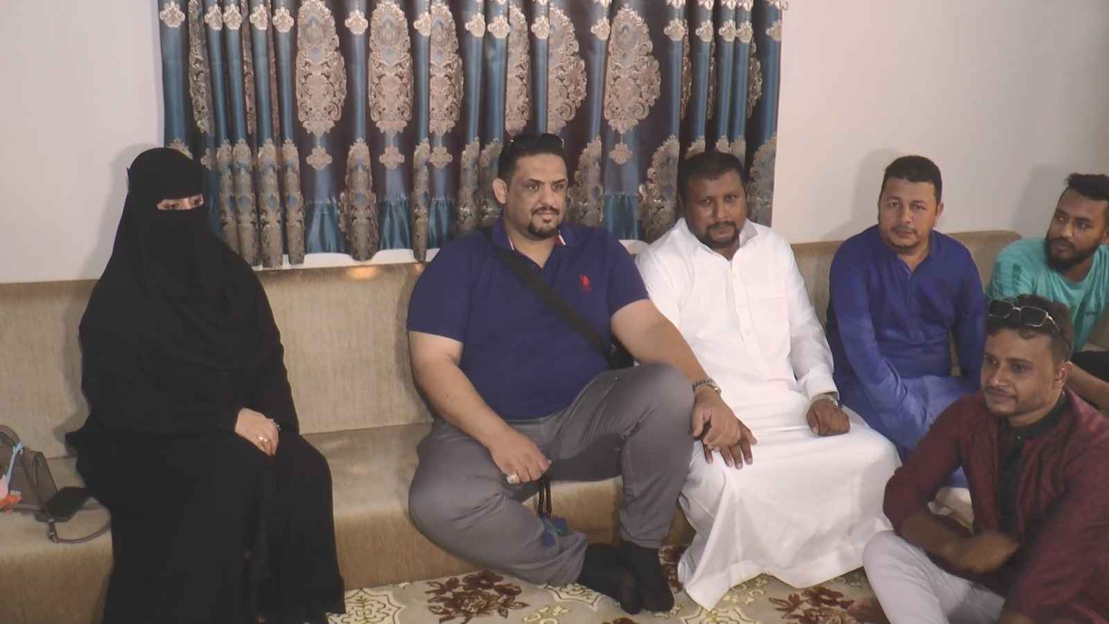 বন্ধুর ভালোবাসার টানে ভবন উদ্বোধনে স্ত্রীকে নিয়ে বাংলাদেশে কফিল