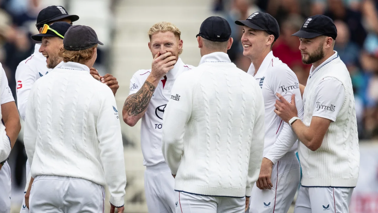 চমক রেখেই ভারতের বিপক্ষে প্রথম টেস্টের জন্য ইংল্যান্ডের দল ঘোষণা