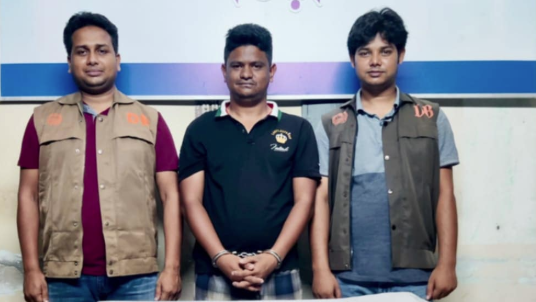 বগুড়ায় যুবলীগ সভাপতির ঘনিষ্ঠ সহযোগী হৃদয় ব্যাপারী গ্রেফতার