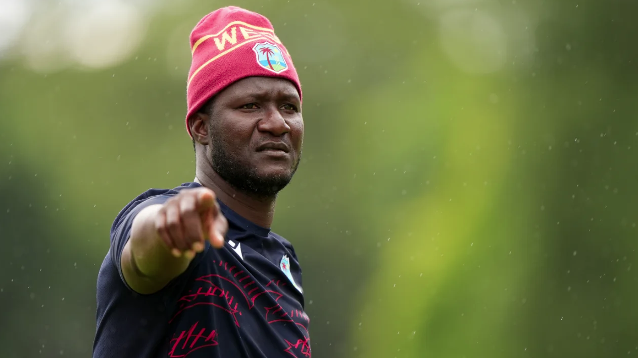 আম্পায়ারিং নিয়ে সন্দেহ প্রকাশ করে কড়া শাস্তি পেলেন সামি