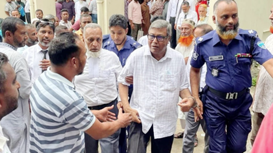 চাঁদপুর জেলা আ.লীগ সভাপতি নাছির ২ দিনের রিমান্ডে