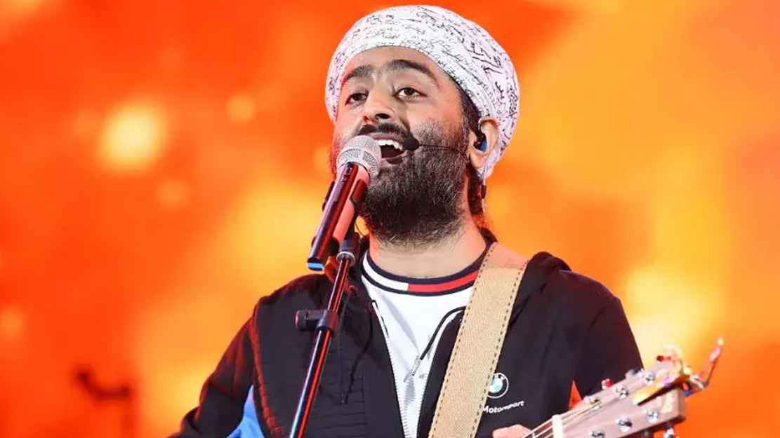 ৪০ টাকায় ভরপেট খাওয়াচ্ছেন অরিজিৎ