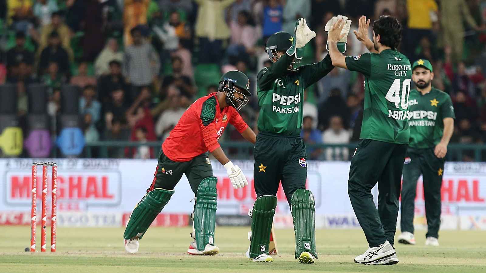 হোয়াইটওয়াশ এড়ানোর মিশন বাংলাদেশের