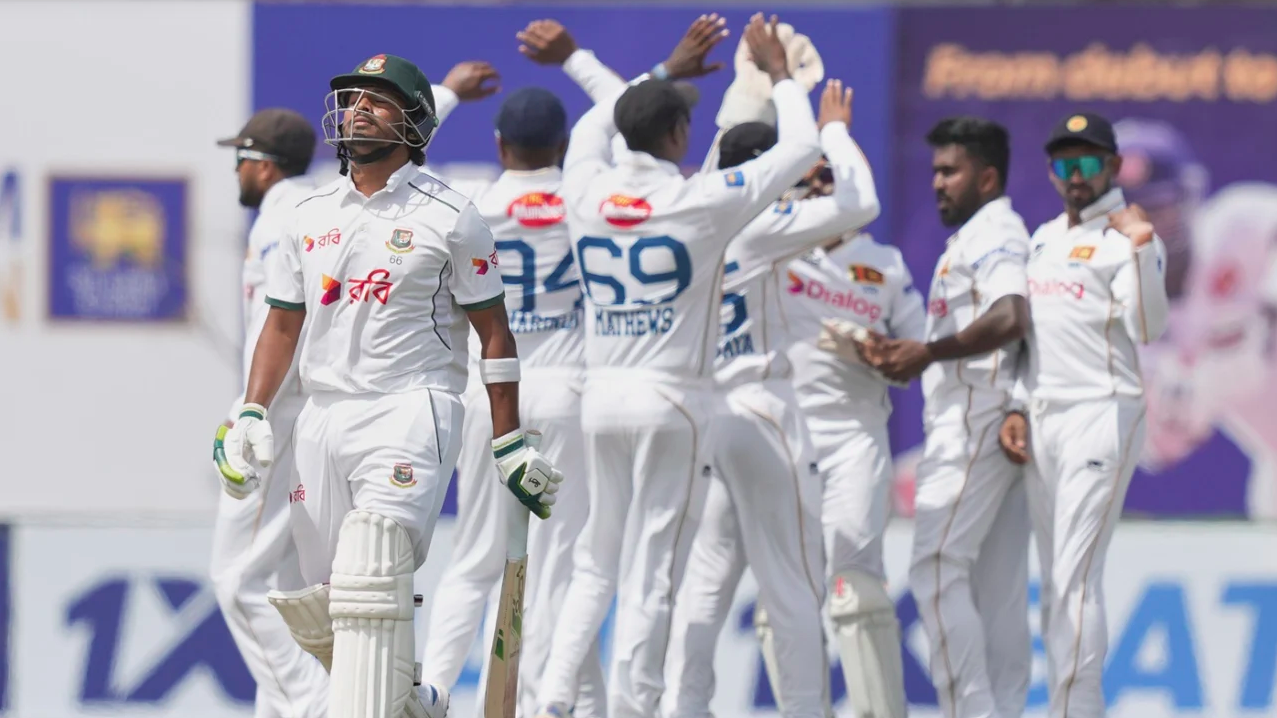 শুরুতে তিন উইকেট হারিয়ে চাপে বাংলাদেশ