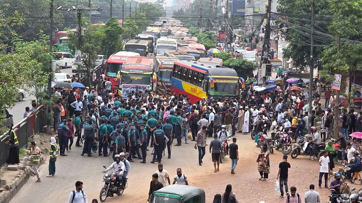 দাবি আদায় না হলে রোববার ঢাকা ‘ব্লকেড’ কর্মসূচি ঘোষণা