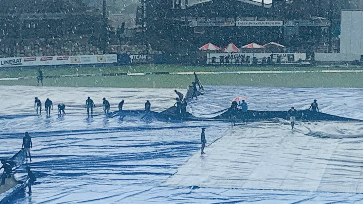 কলম্বোয় ভারী বৃষ্টিতে বন্ধ বাংলাদেশ-শ্রীলঙ্কার ম্যাচ