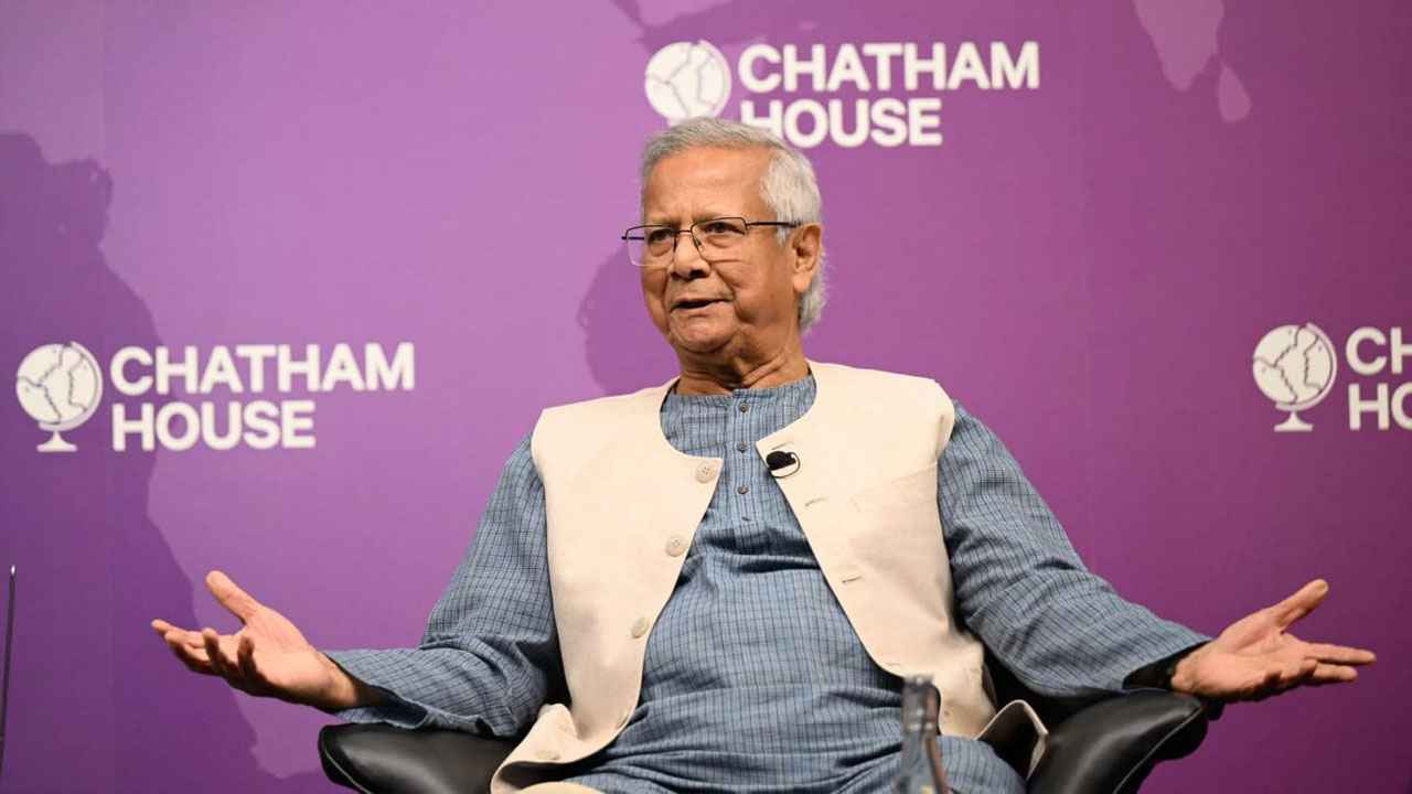 আ.লীগকে কি রাজনৈতিক দল বলা যায়, প্রশ্ন ড. ইউনূসের