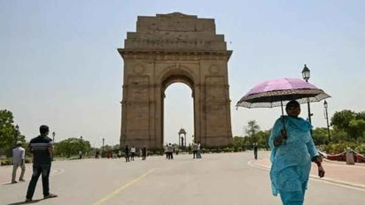 দিল্লিতে ৫১.৯ ডিগ্রি তাপমাত্রা অনুভূত, রেড অ্যালার্ট জারি