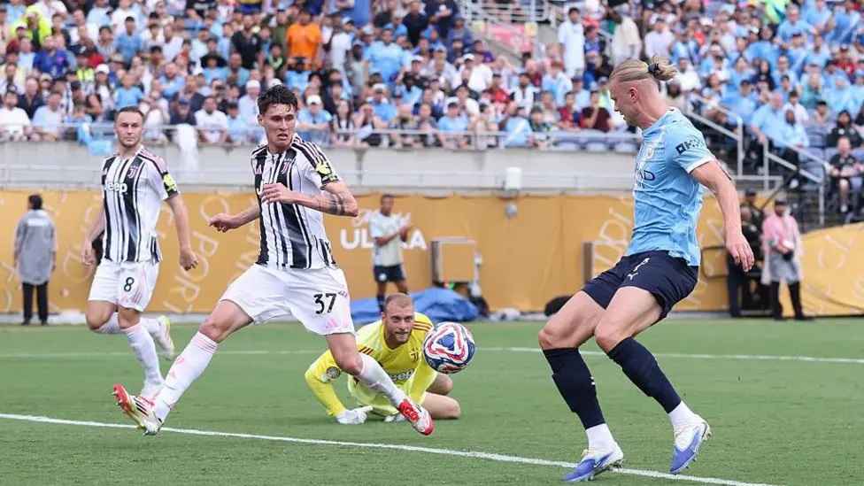 জুভেন্টাসকে ৫ গোলে উড়িয়ে ম্যানসিটির দুর্দান্ত জয়