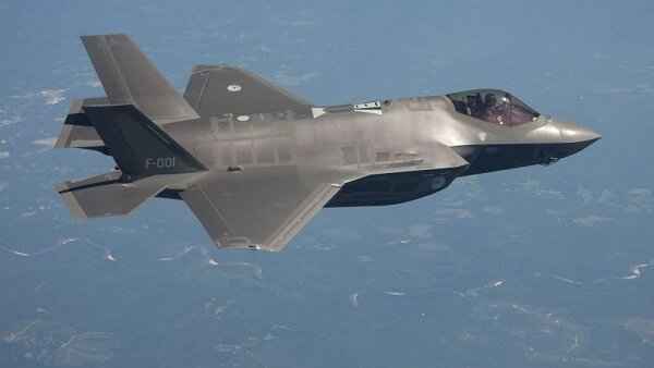 ইসরায়েলের যুদ্ধবিমান ভূপাতিত করল ইরান, পাইলট আটক