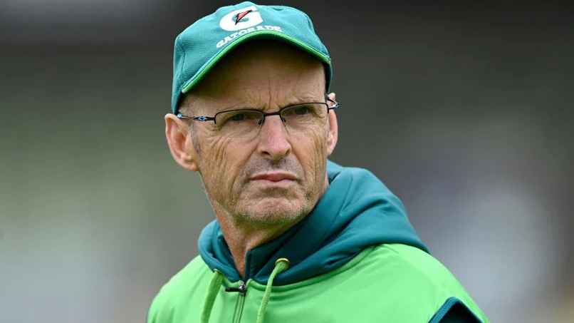 যে কারণে ছয় মাসের মাথায় পাকিস্তানের কোচের পদ ছাড়েন কারস্টেন