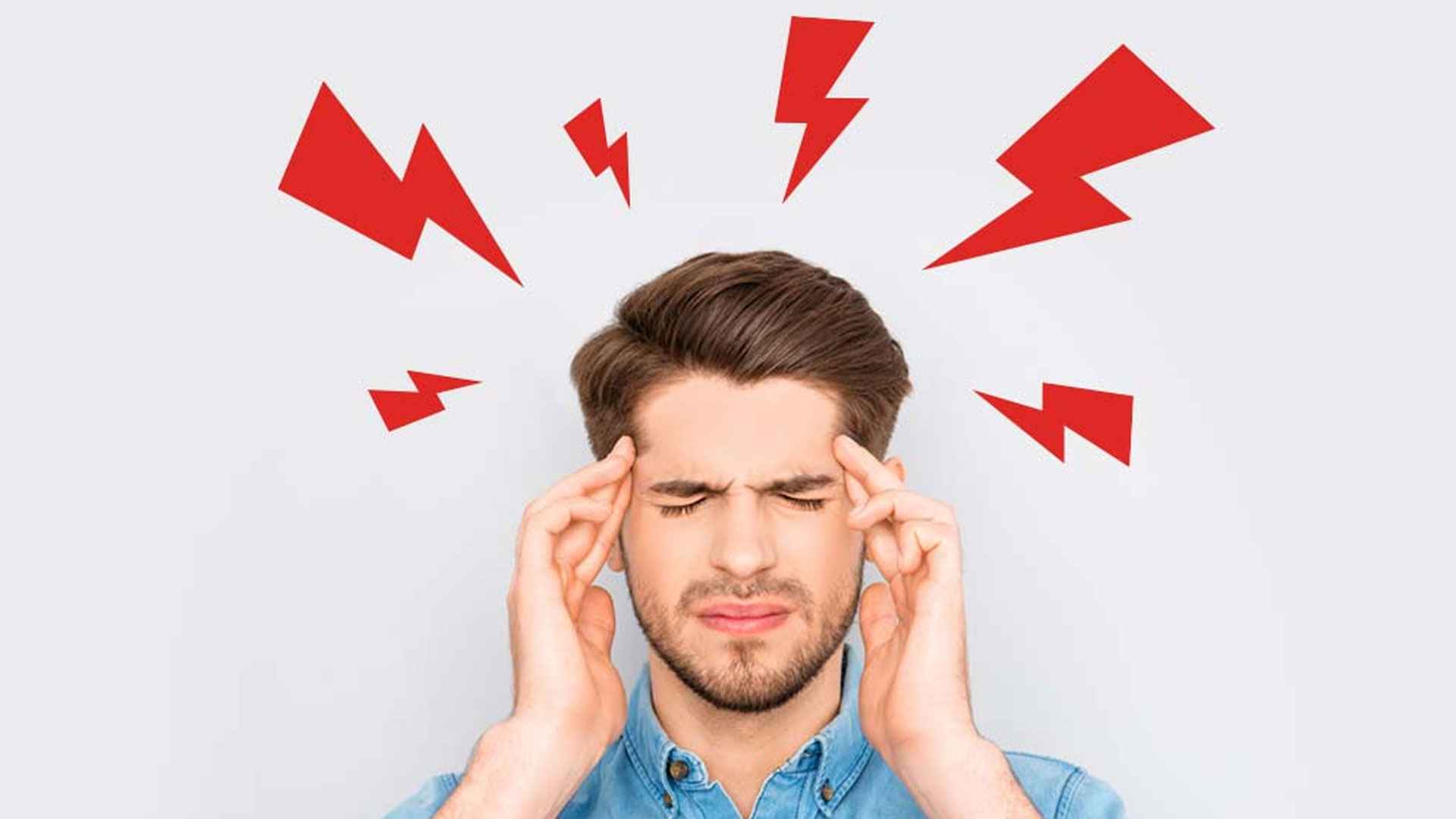 গরমে মাথাব্যথা, এসব লক্ষণ উপেক্ষা করবেন না