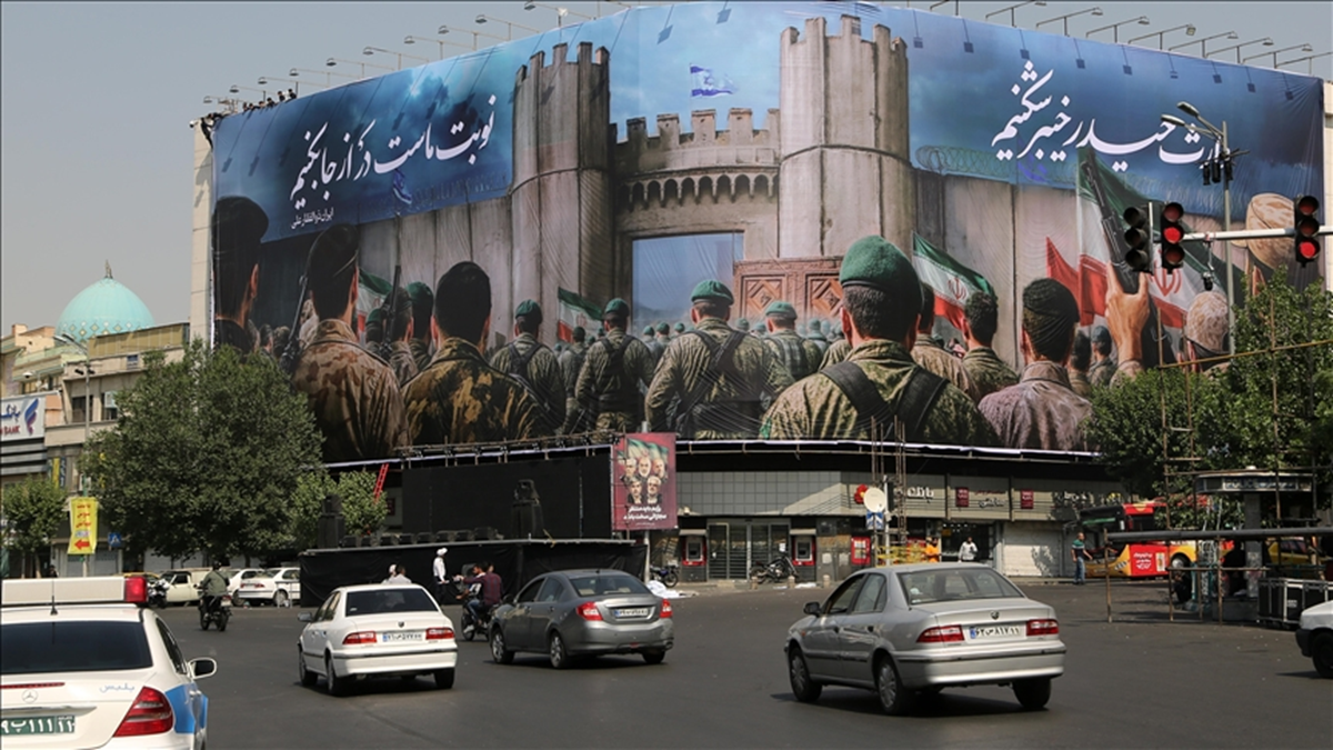 ইসরায়েলি হামলায় আরও তিন ইরানি পরমাণু বিজ্ঞানী নিহত