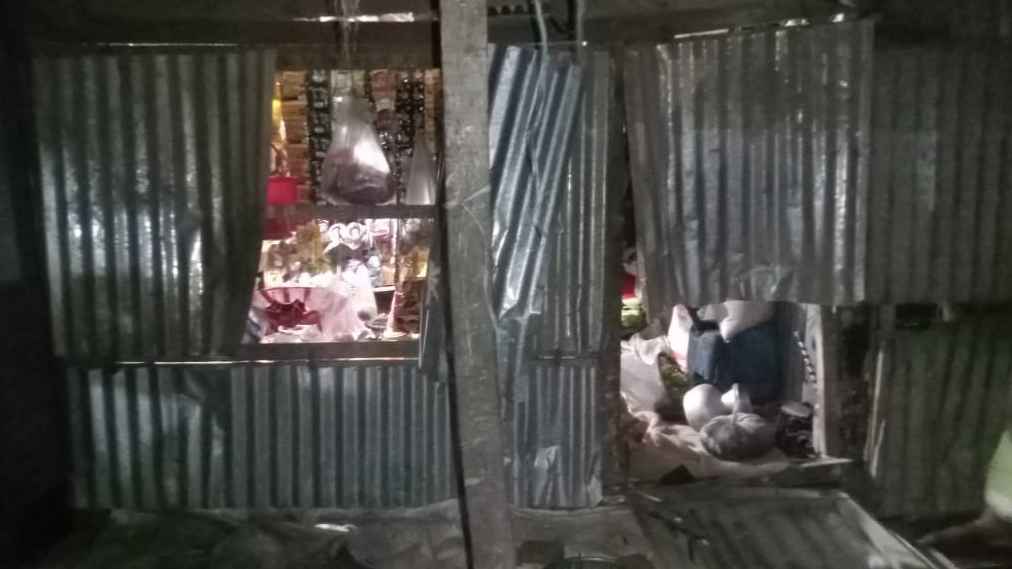 বিয়ে বাড়িতে নাচগান নিয়ে দুই গ্রামের সংঘর্ষ, ককটেল বিস্ফোরণ