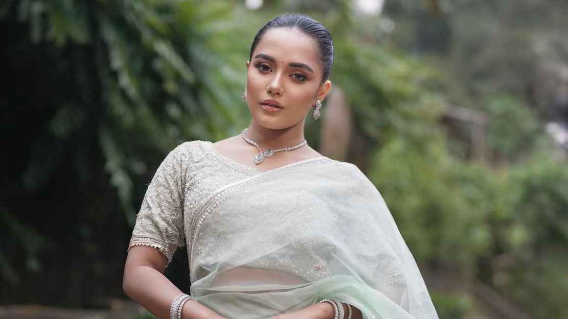 আমার ভাই আর নেই, চাই না কারও সাথে এমন হোক: সামিরা মাহি