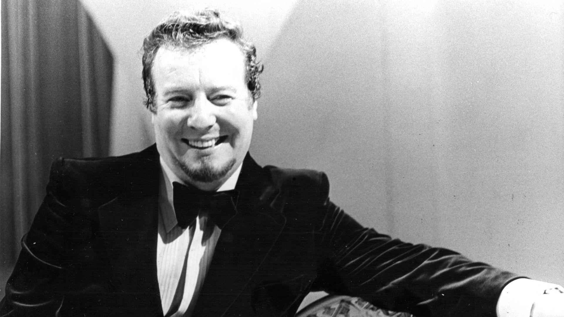 মরে গেলেন কিংবদন্তি সংগীতশিল্পী