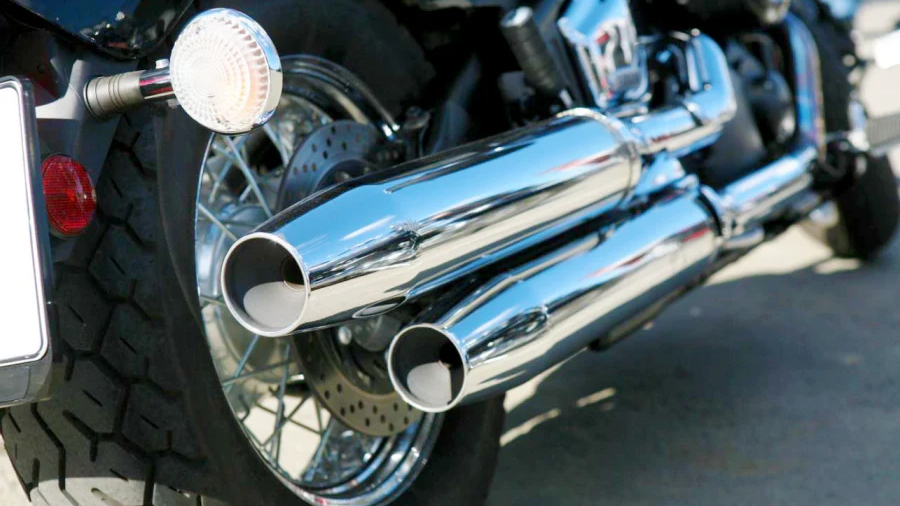 মোটরসাইকেলের সাইলেন্সার পাইপ