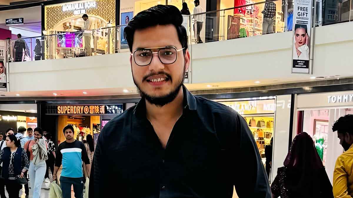 প্রতারণার মামলায় গ্রেফতার ইউটিউবার