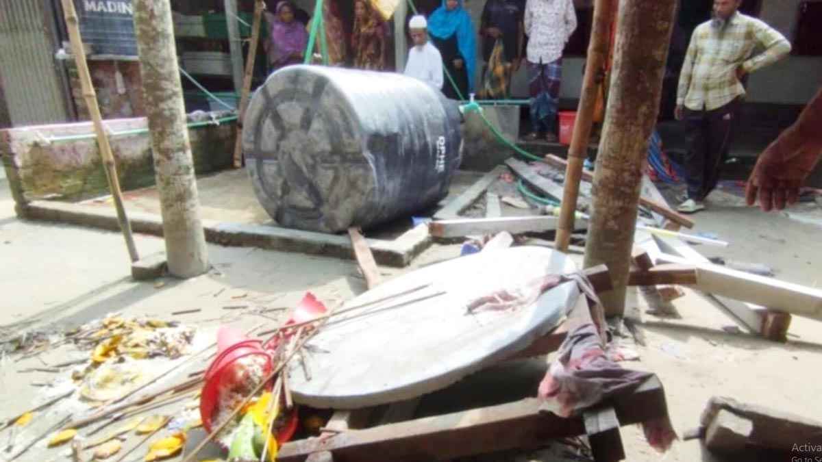 মাথায় পানির ট্যাংক পড়ে মাদরাসাছাত্রী নিহত