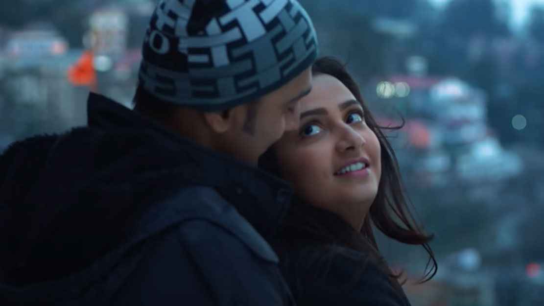 ৯ বছরের অপেক্ষার অবসান, টিজারেই চমক দেব-শুভশ্রীর ‘ধূমকেতু’র