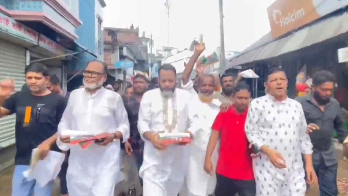 সোনারগাঁওয়ে তারেক রহমানের ৩১ দফা বাস্তবায়নে বিএনপির গণসংযোগ