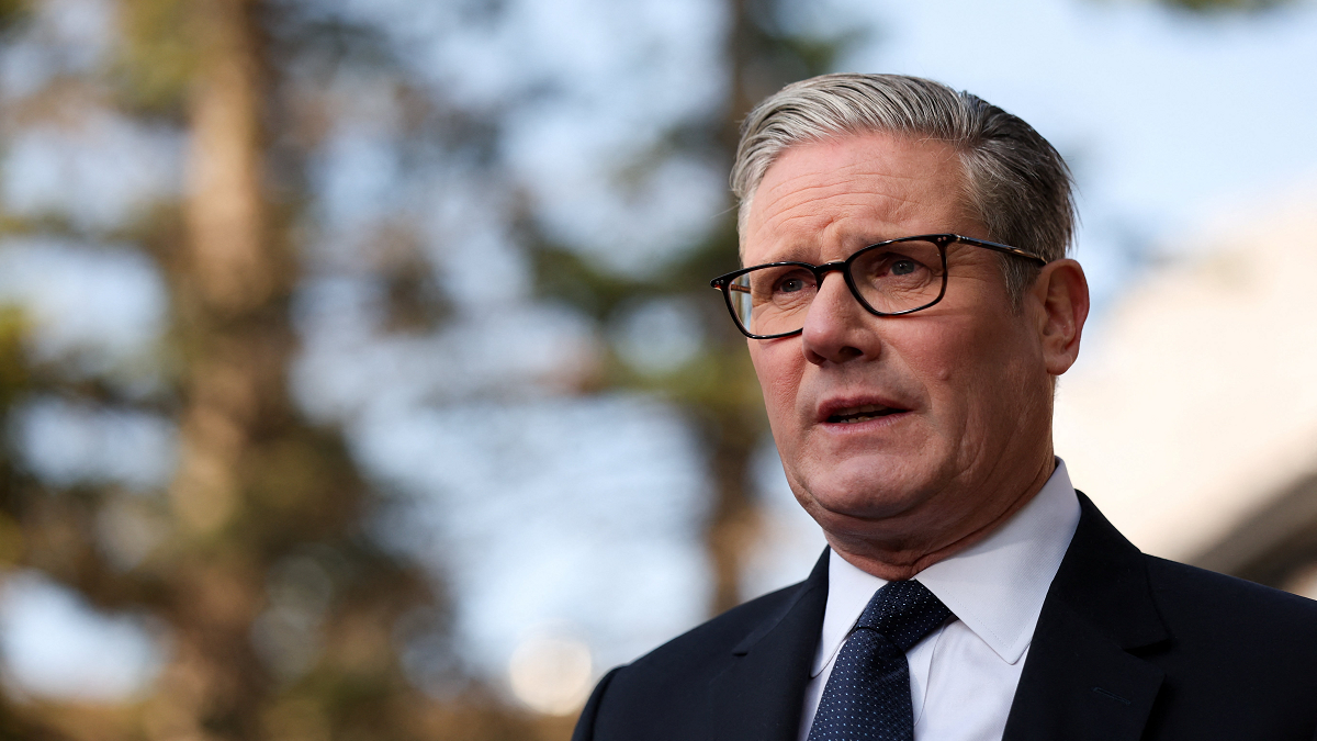 ইরানের সঙ্গে যুদ্ধে না জড়াতে ট্রাম্পকে আহ্বান ব্রিটিশ প্রধানমন্ত্রীর