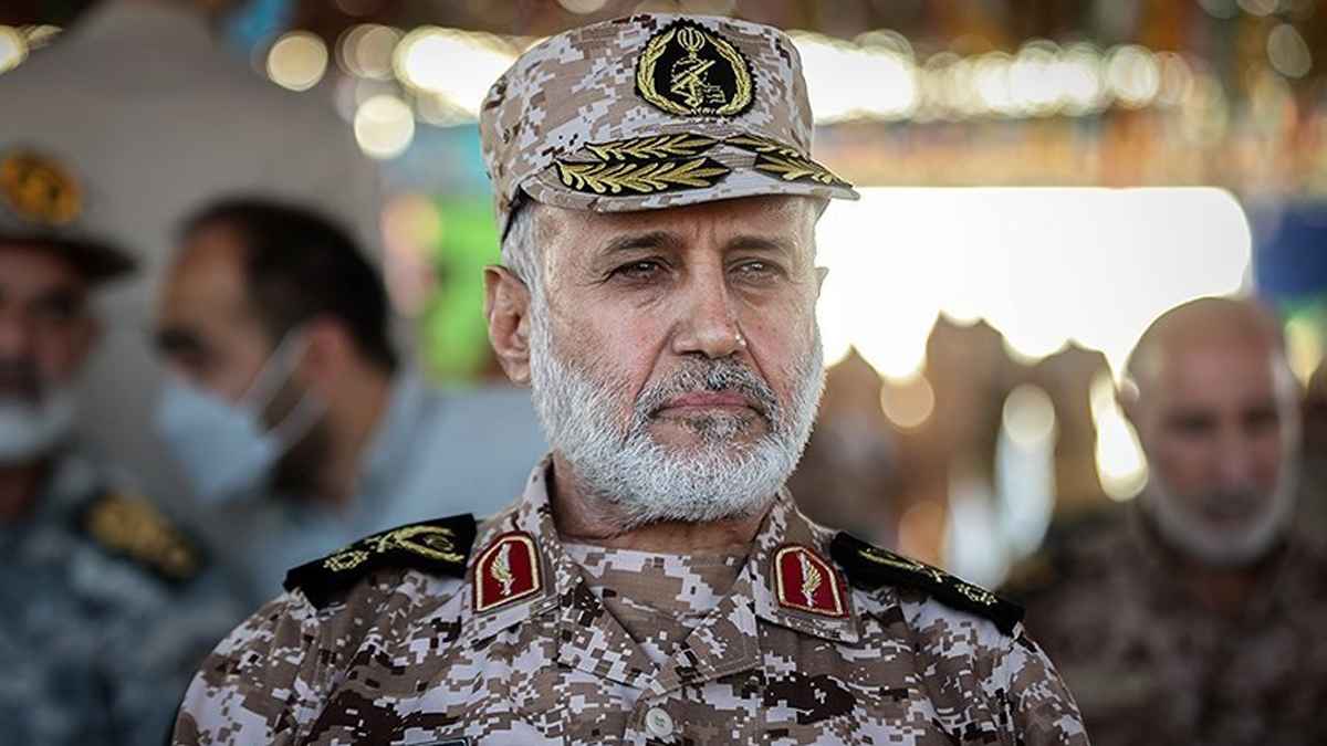 ইসরায়েলি হামলায় জেনারেল রশীদ ও তার ছেলে নিহত