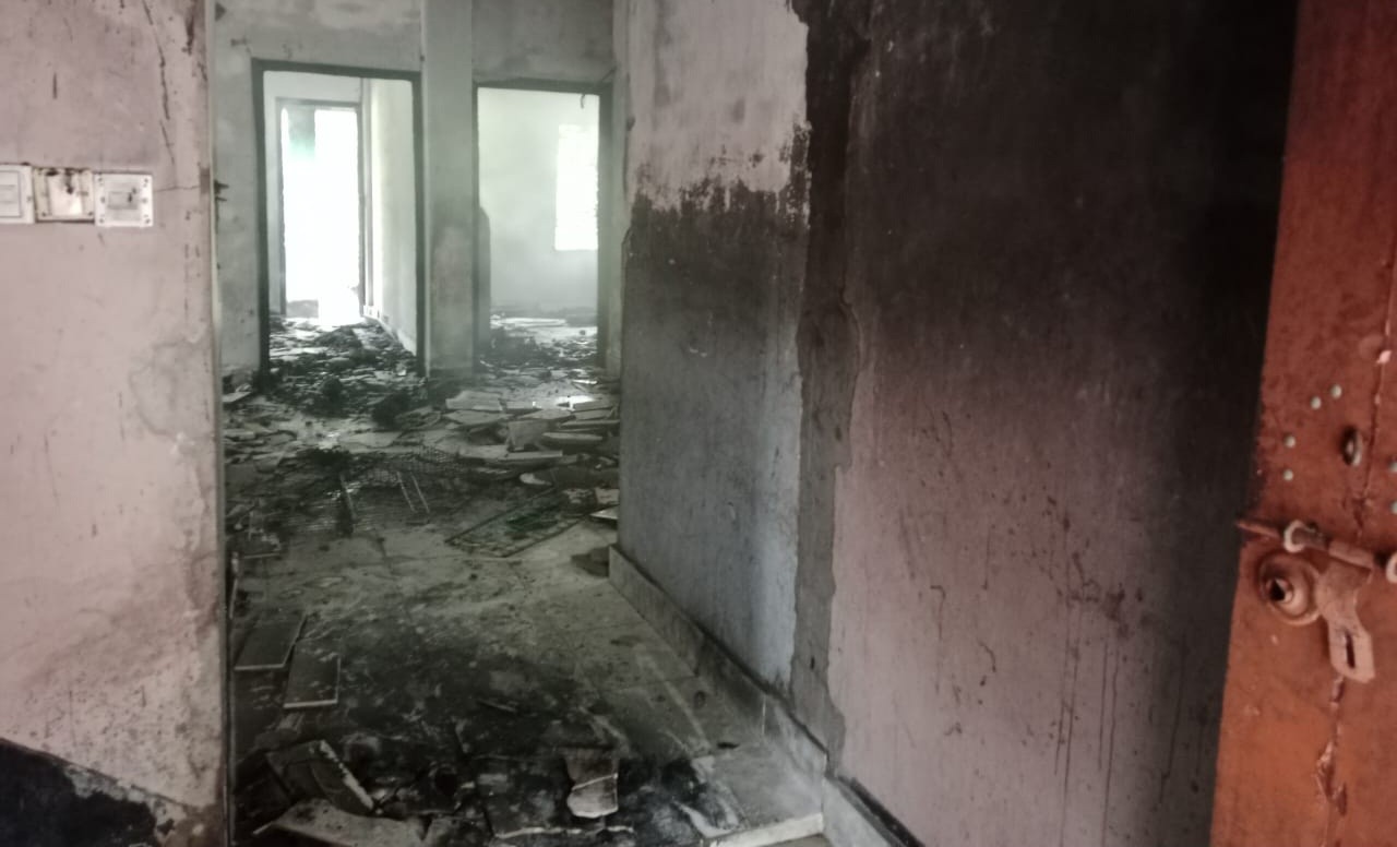 thumbnail_1000128342