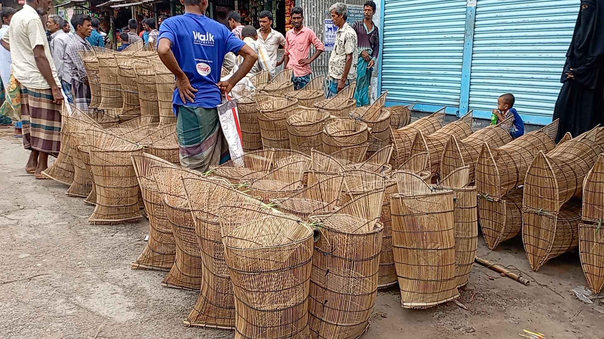 পিরোজপুরে জমে উঠেছে শতবর্ষী চাইয়ের হাট