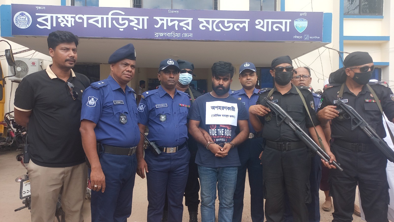 thumbnail_1000135883