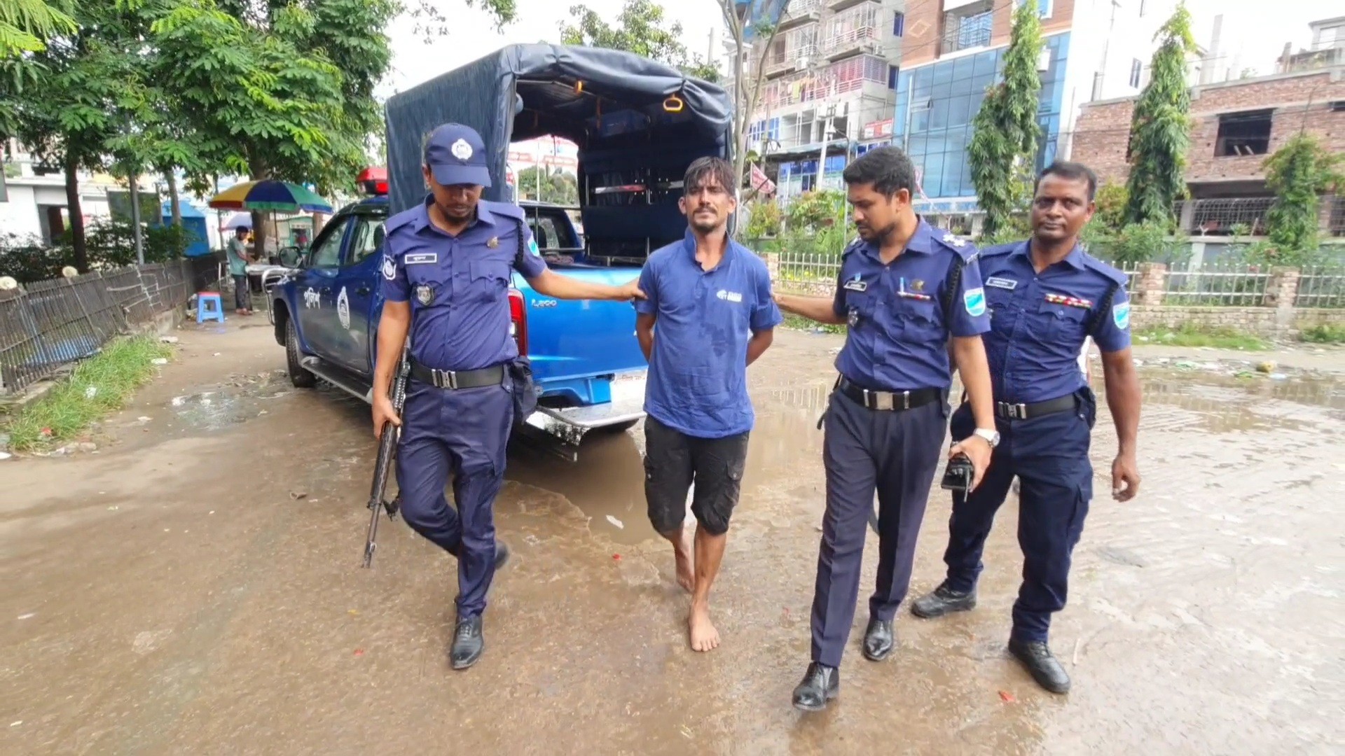 thumbnail_ফুটেজ-(আটক_যুবক)_মুন্সিগঞ্জ_29.06.2025(1)