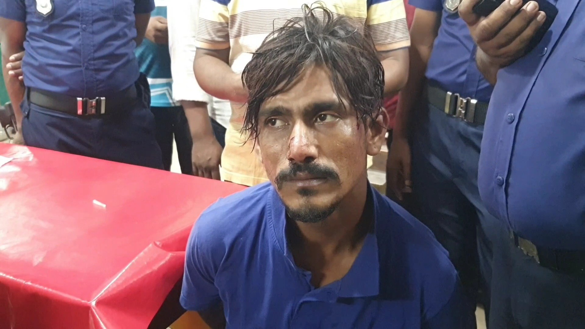 thumbnail_ফুটেজ-(আটক_যুবক)_মুন্সিগঞ্জ_29.06.2025(5)