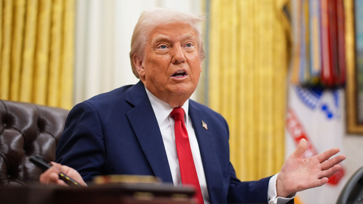 সংঘাত বন্ধে শিগগিরই একটি চুক্তি করবে ইসরায়েল ও ইরান: ট্রাম্প