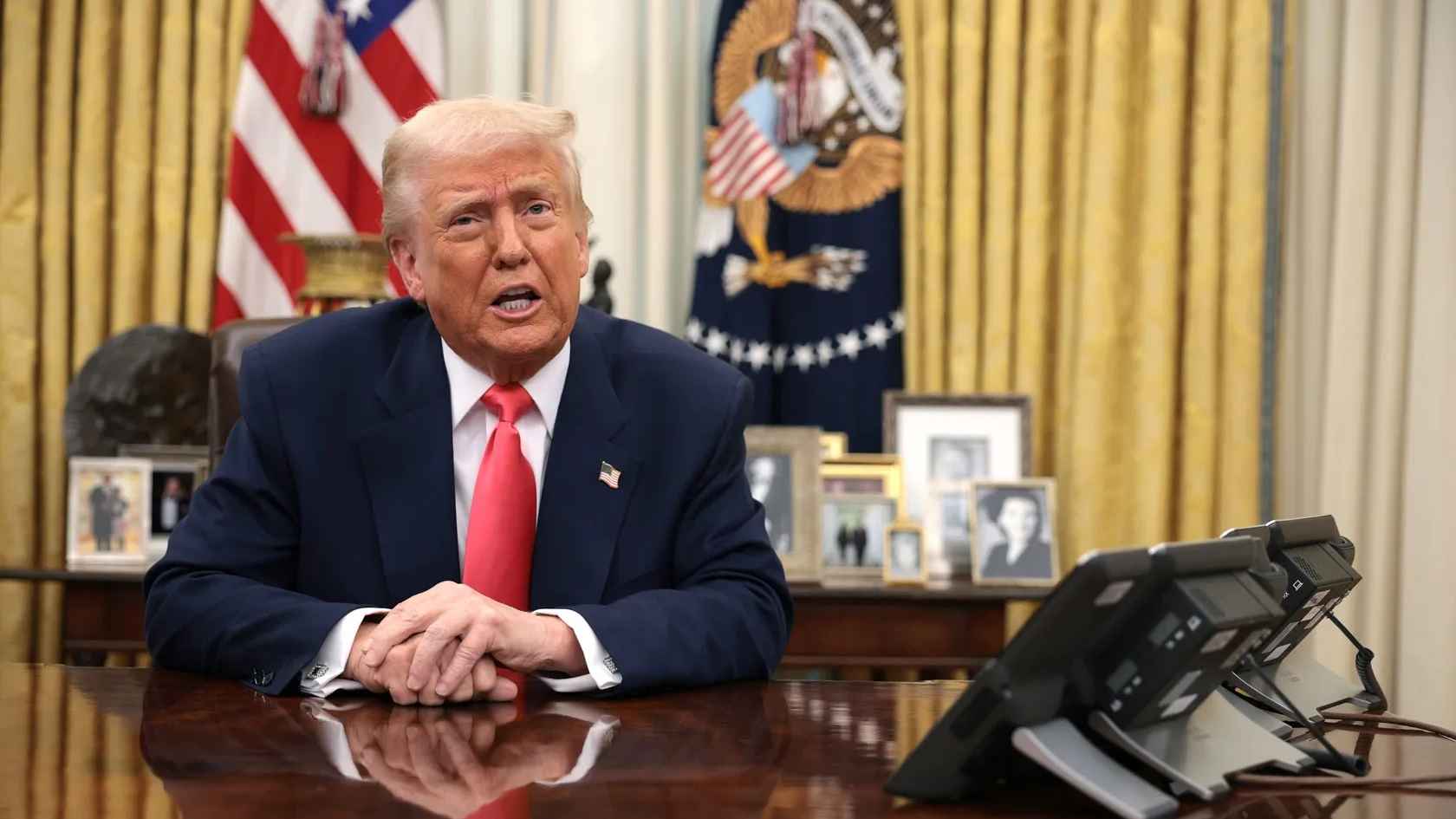 এবার ইরানে মার্কিন হামলার ইঙ্গিত ট্রাম্পের