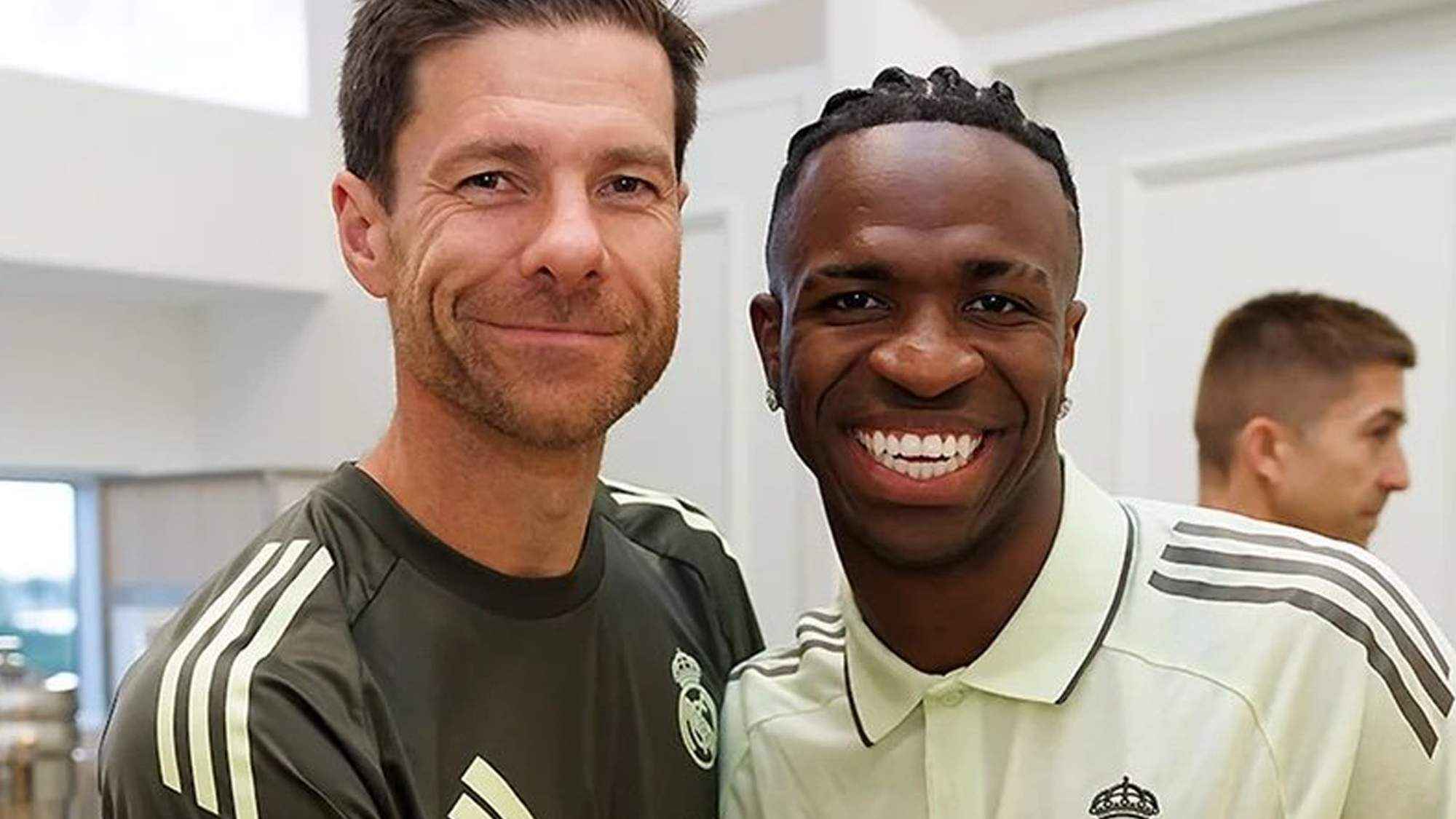 আলোনসোর অধীনে অনেক শিরোপা জিততে চান ভিনিসিউস