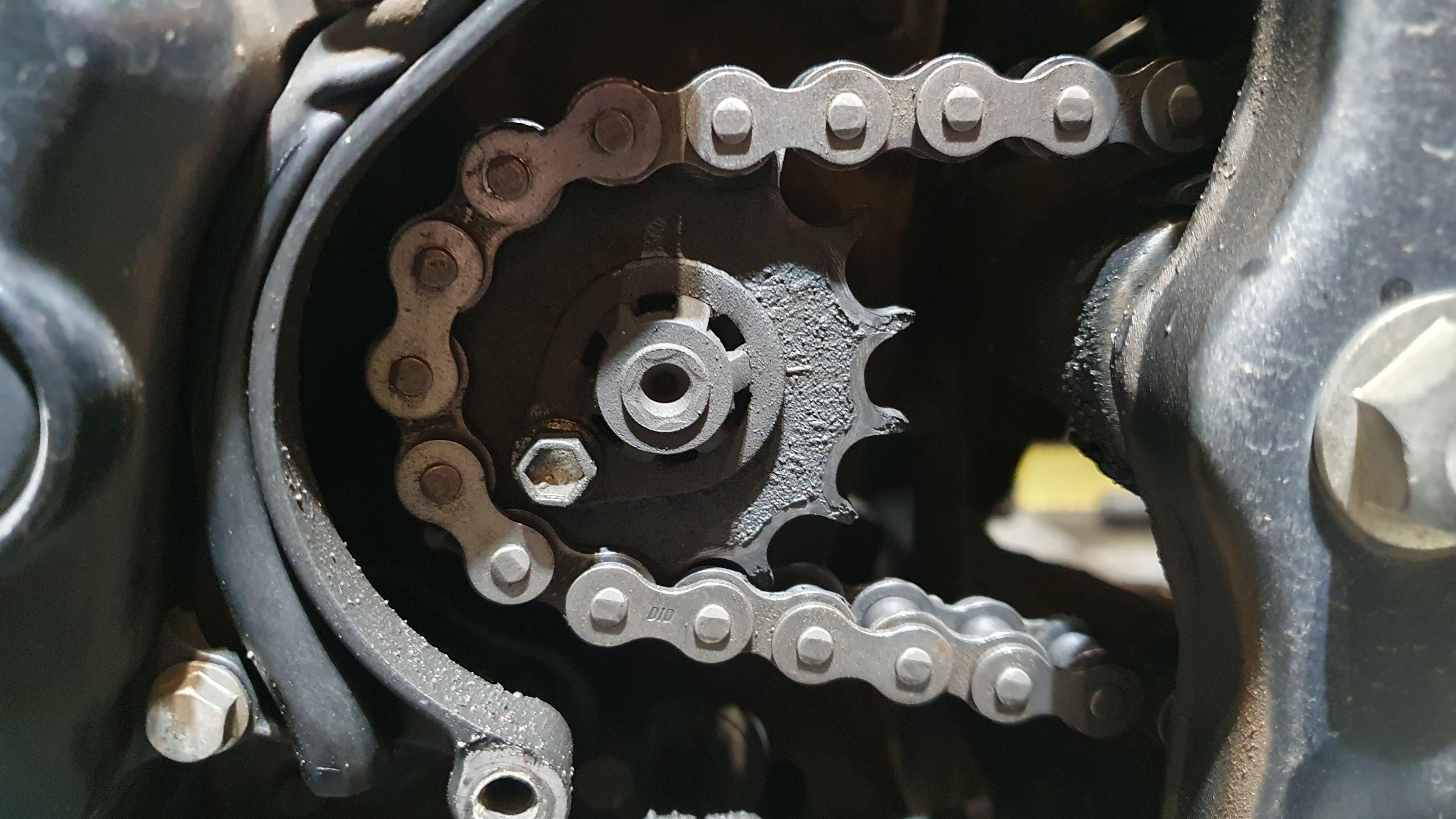 চেইন চেইন