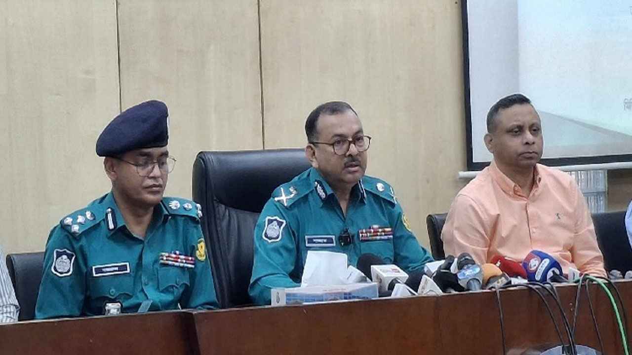 মুসল্লিদের নিরাপত্তার কথা ভেবে হিযবুত তাহরীরকে শুরুতেই ডিসপার্স করিনি