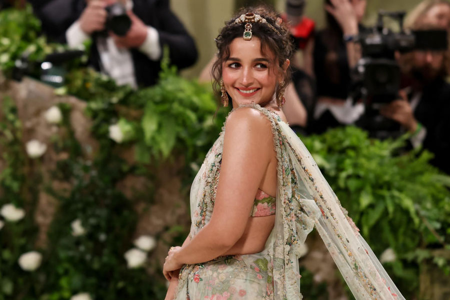 1715175195_alia-3 1715175195_alia-3