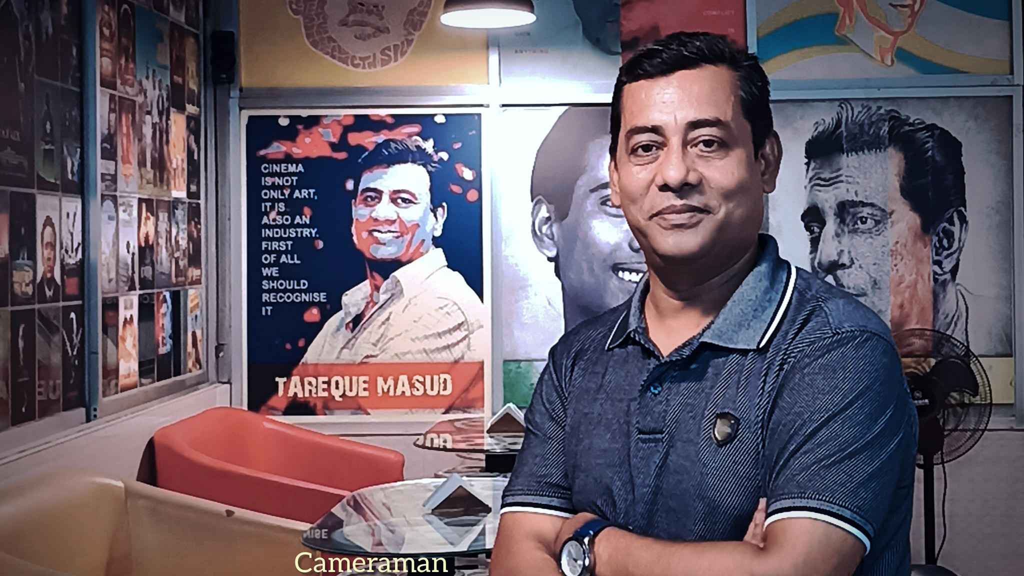 জিঙ্গেলে কণ্ঠ দিলেন টি ডব্লিউ সৈনিক 