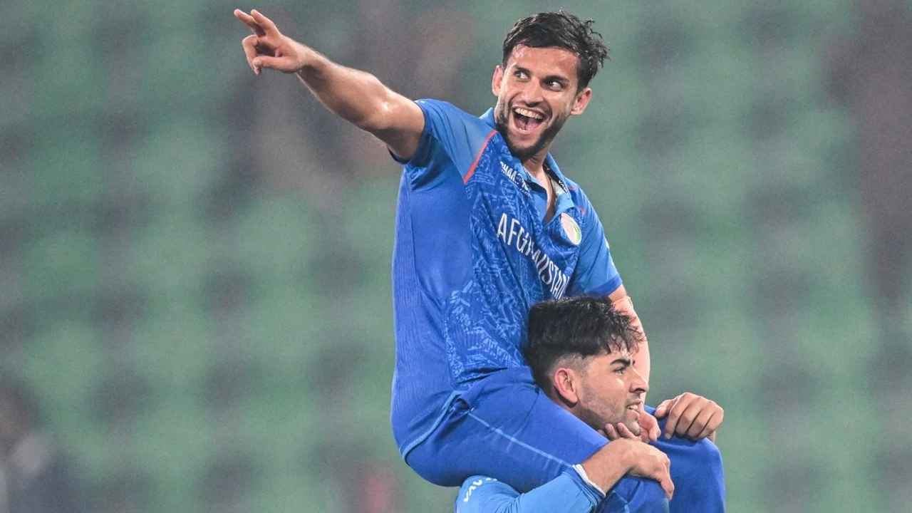 নবীকে টপকে সিংহাসনে ওমরজাই