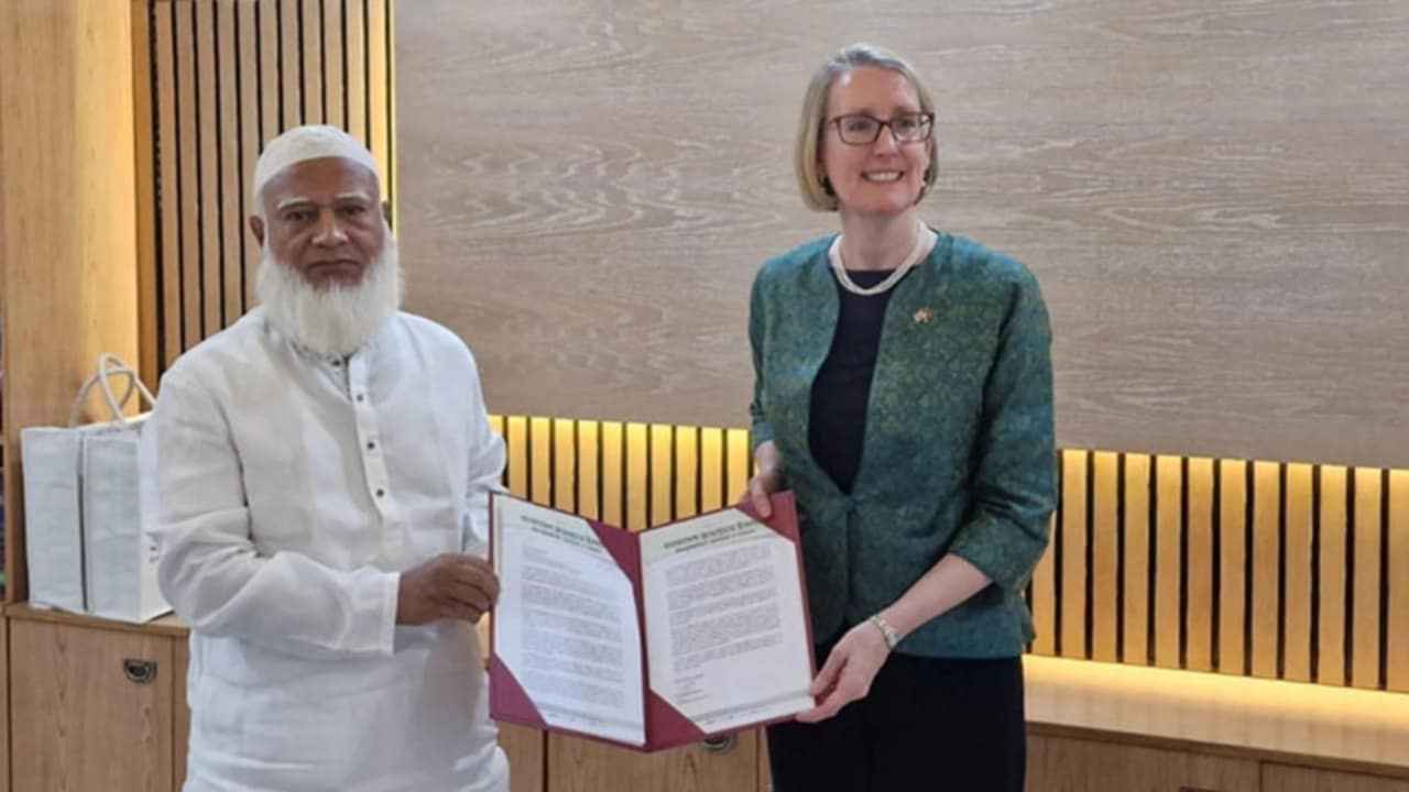জামায়াত আমিরের সঙ্গে বৃটিশ হাইকমিশনারের বৈঠকে কী আলোচনা হলো