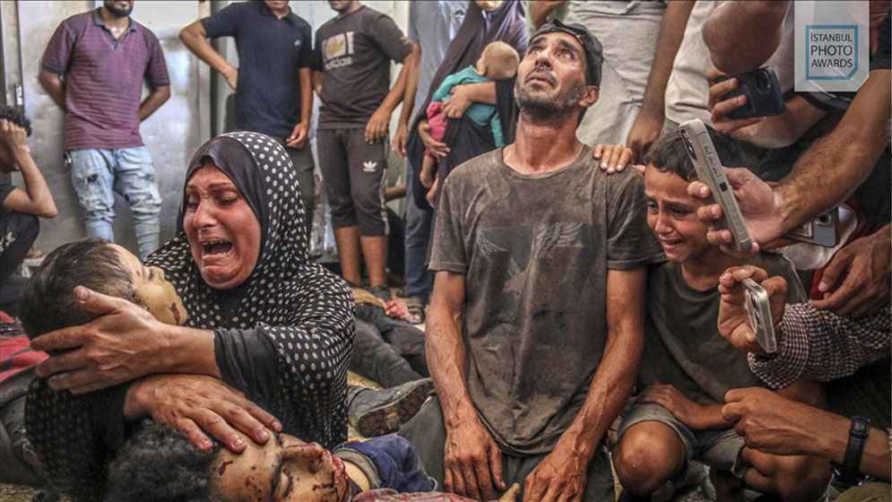 ফিলিস্তিনের হৃদয়বিদারক ছবিটি পেল ‘ফটো অব দ্য ইয়ার’ পুরস্কার