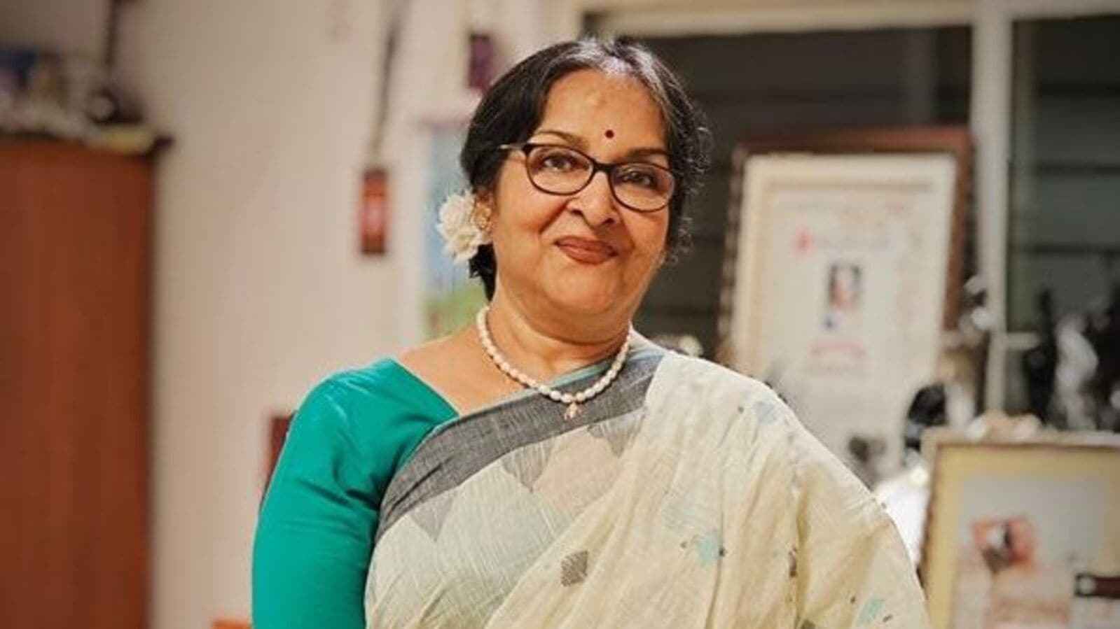 নারীরা কুপ্রস্তাব পান নিজেদের দোষে: মমতা শঙ্কর 