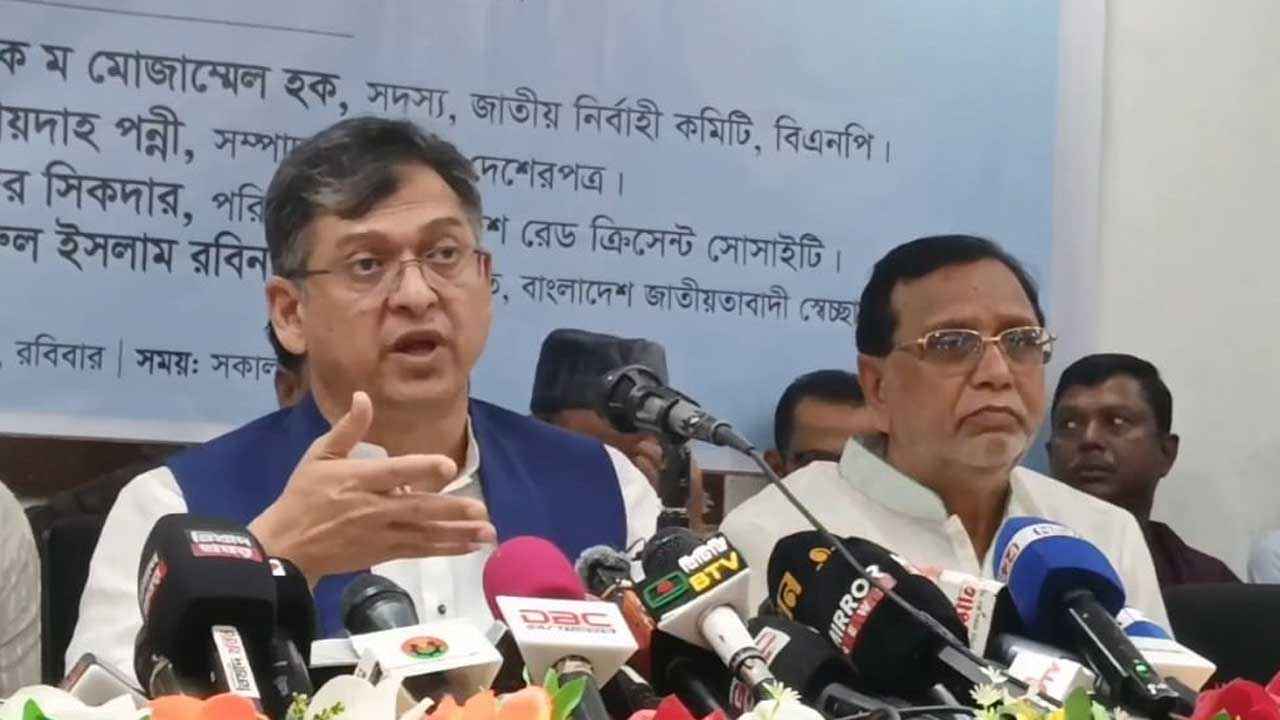 গণহত্যাকারী হাসিনাকে এখনো অনুশোচনা করতে দেখিনি: সালাহউদ্দিন