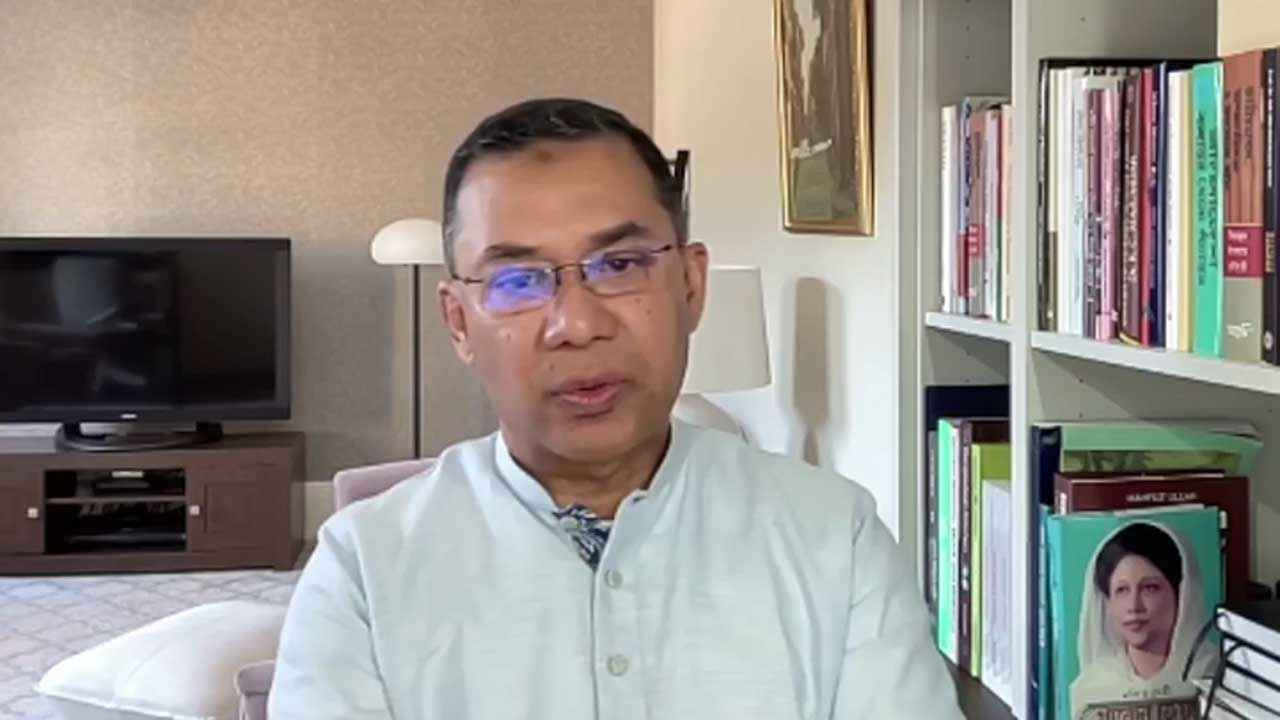সারা বিশ্বের সঙ্গে রোজা-ঈদ পালনে ভাবতে বললেন তারেক রহমান