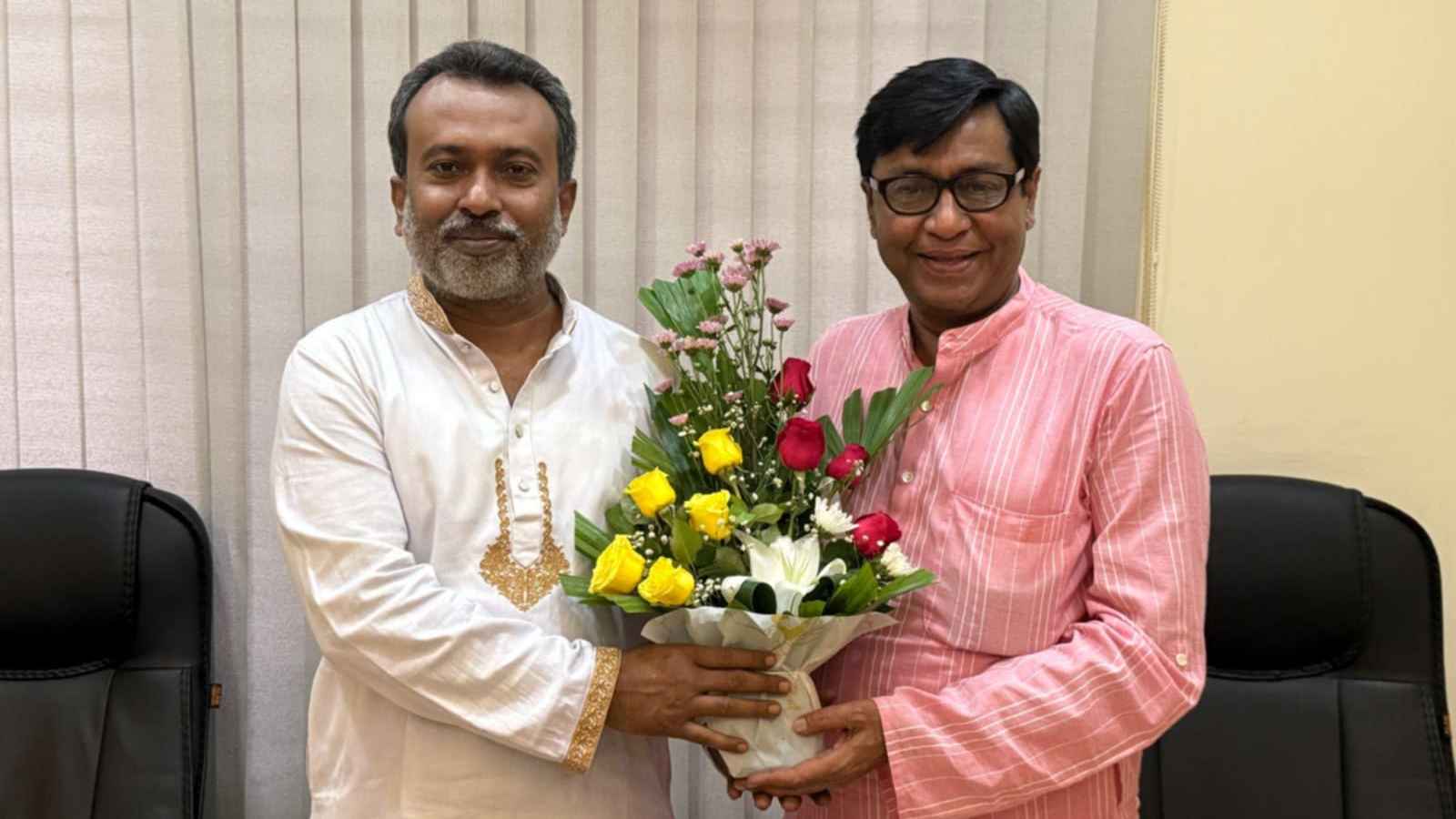 শপথ নিলেন টিভি নির্মাতাদের নতুন নেতারা 