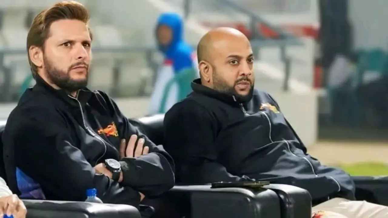 টাকা আদায়ে আফ্রিদি চিঠি দেবেন ড. ইউনূসকে, বিসিবি বলছে কিছু করার নেই