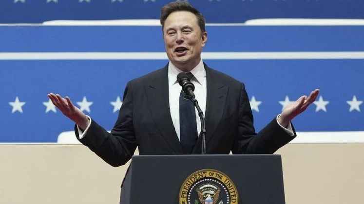 পদত্যাগ করে জেলেনস্কিকে ইউক্রেন ছাড়তে বললেন মাস্ক