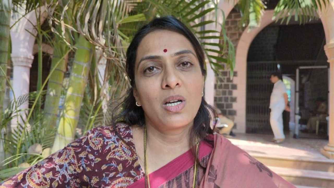 খুন কারার অনুমতি চান ভারতীয় নেত্রী!